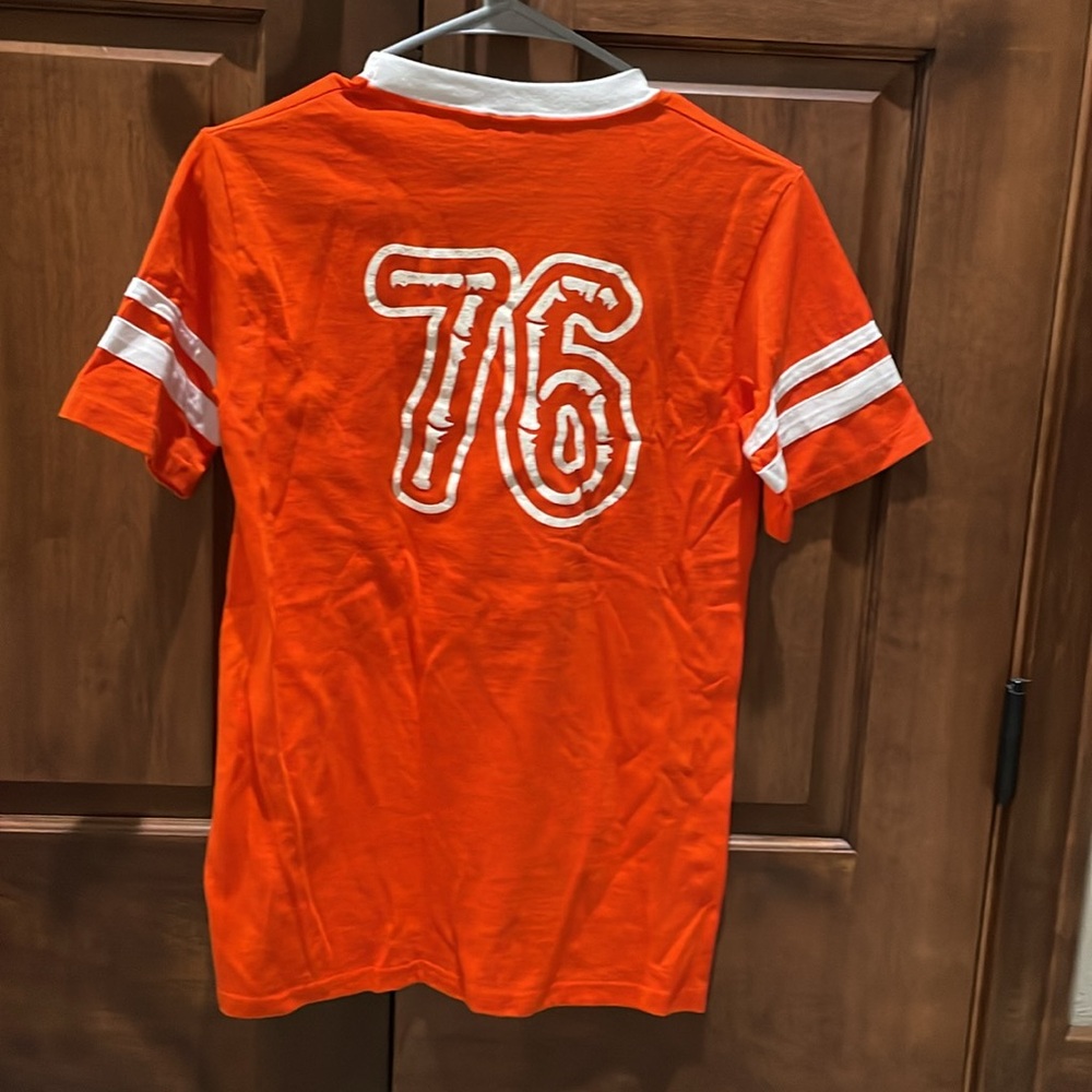 Disney Adventureland Dole Whip T-Shirt - Picture 2 of 5